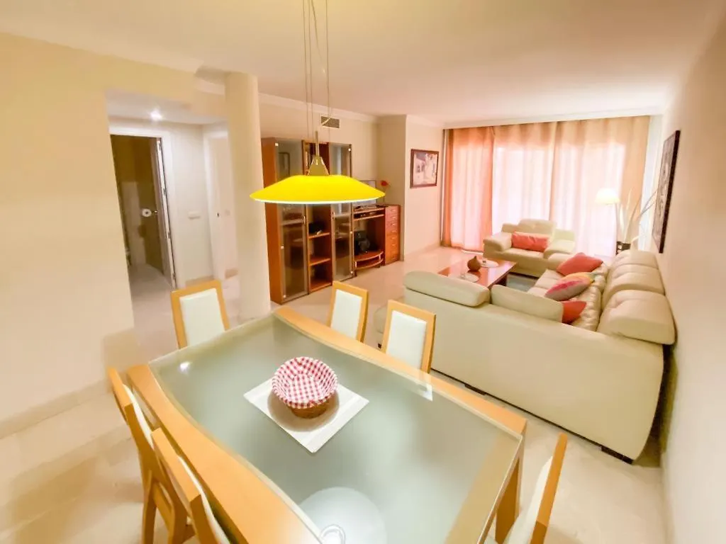 Apartamento En Los Patios De Santa Maria Golf Marbella Apartment