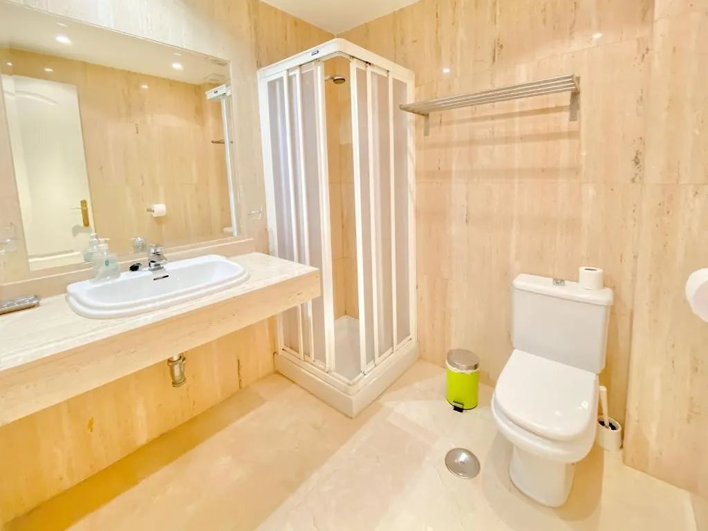 Apartamento En Los Patios De Santa Maria Golf Marbella Spagna