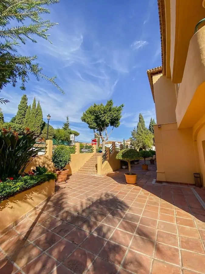 Apartamento En Los Patios De Santa Maria Golf Marbella