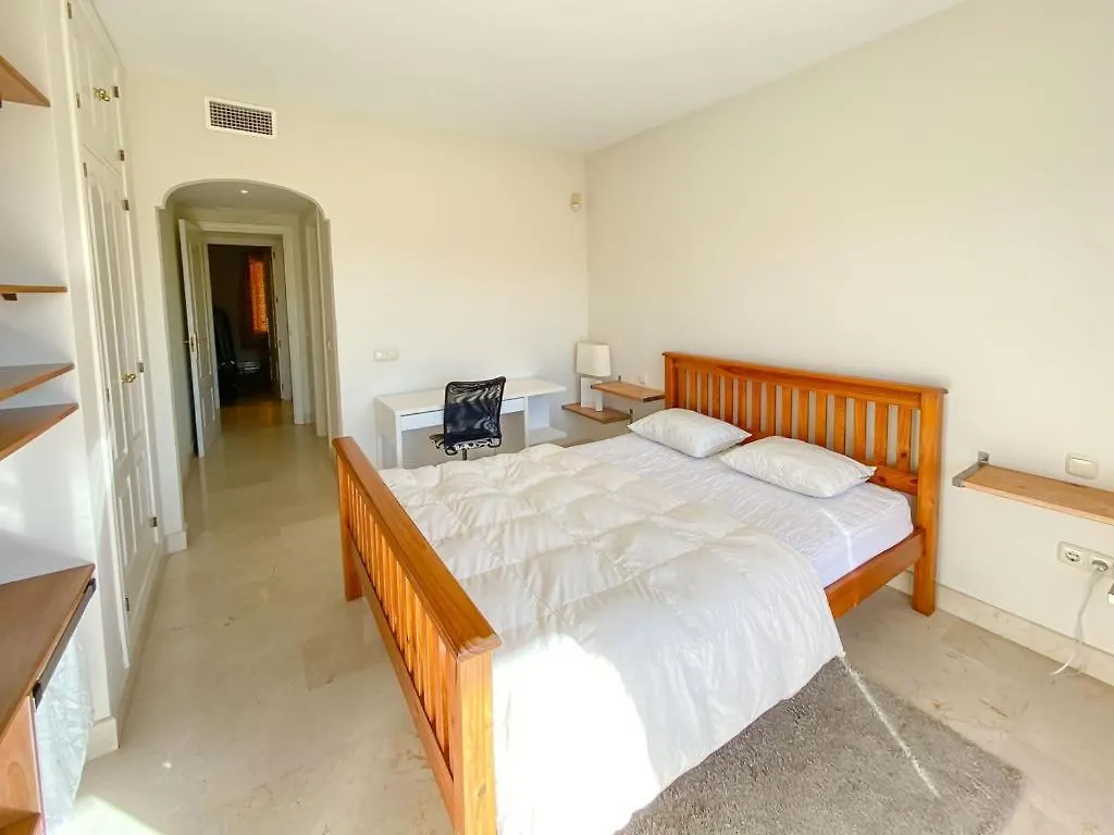 Apartamento En Los Patios De Santa Maria Golf Marbella 0*,