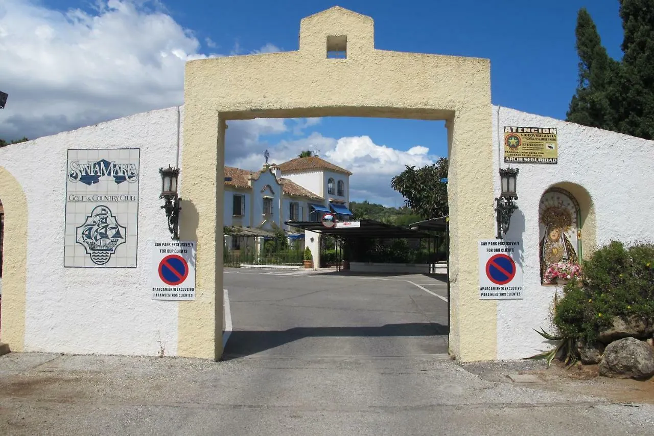 Apartamento En Los Patios De Santa Maria Golf Marbella